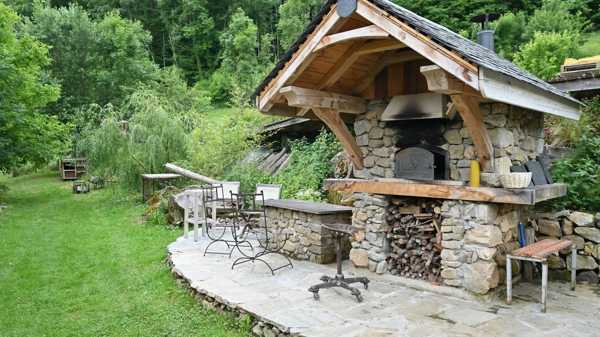 Cabane Myrtille Arrien-en-Bethmale Frankrijk